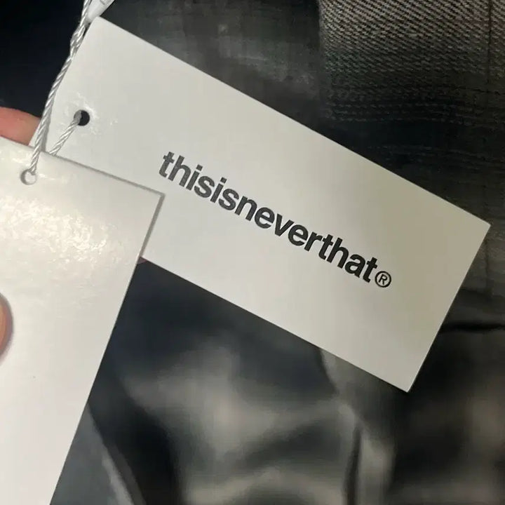 [BUNJANG] thisisneverthat Shirt / 디스이즈네버댓 셔츠