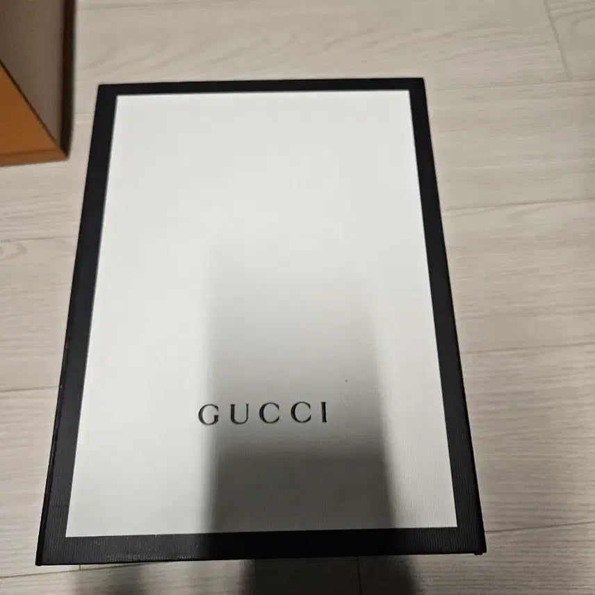 [BUNJANG] Gucci Camera Bag White / 구찌 카메라백 화이트