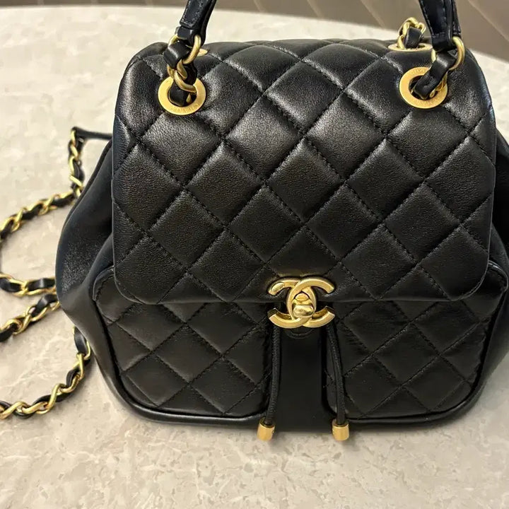 [BUNJANG] Chanel AS4493 Classic Season Backpack / 샤넬 AS4493 클래식 시즌 백팩 풀박스