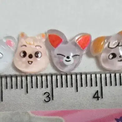 [BUNJANG] Foxynee Nail Tip Set / 스트레이키즈 폭시니 네일팁 10개와 랜덤 네일팁