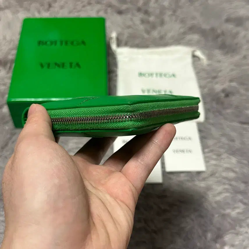 [BUNJANG] Bottega Veneta Maxi Flap Bifold Wallet Green / [풀구성] 보테가베네타 맥시 플랩 반지갑 그린