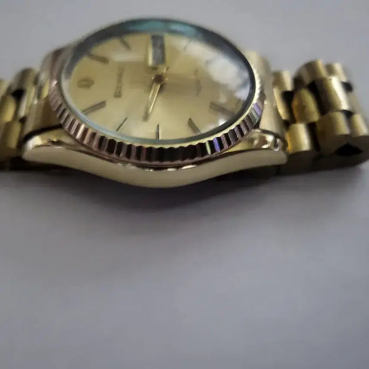 [BUNJANG] Bulova Gold Automatic Watch / 불로바 금장 오토매틱 시계 ( 급처분)