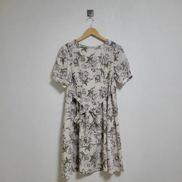[BUNJANG] Chiffon Floral Pattern Wrap Dress / 900.쉬폰플라워 패턴 반팔 랩 원피스
