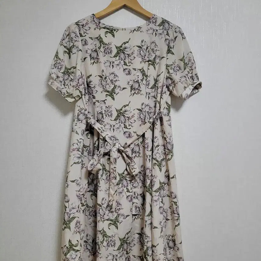 [BUNJANG] Chiffon Floral Pattern Wrap Dress / 900.쉬폰플라워 패턴 반팔 랩 원피스
