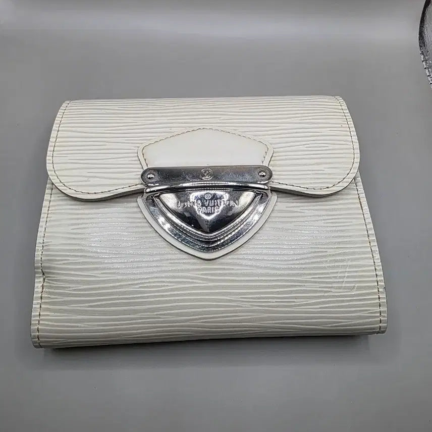 [BUNJANG] Louis Vuitton Epi Joy Ivory Wallet (M6658J) / (정품)루이비통 에피 조이 아이보리 반지갑 M6658J 미사용품
