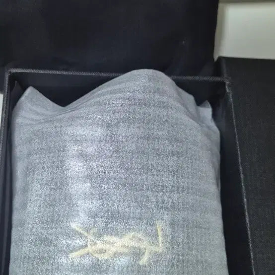 [BUNJANG] Woman's Wallet - Black - Full Package / 여자 반지갑 [한번 시착-새상품급]