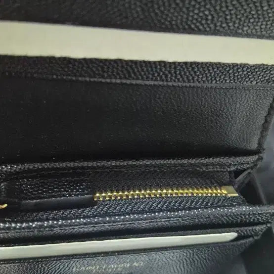 [BUNJANG] Woman's Wallet - Black - Full Package / 여자 반지갑 [한번 시착-새상품급]