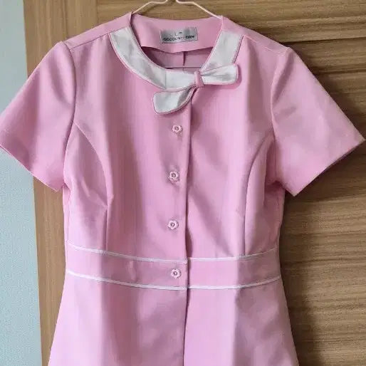 [BUNJANG] Pink Uniform Blouse / 분홍색 유니폼 상의 블라우스