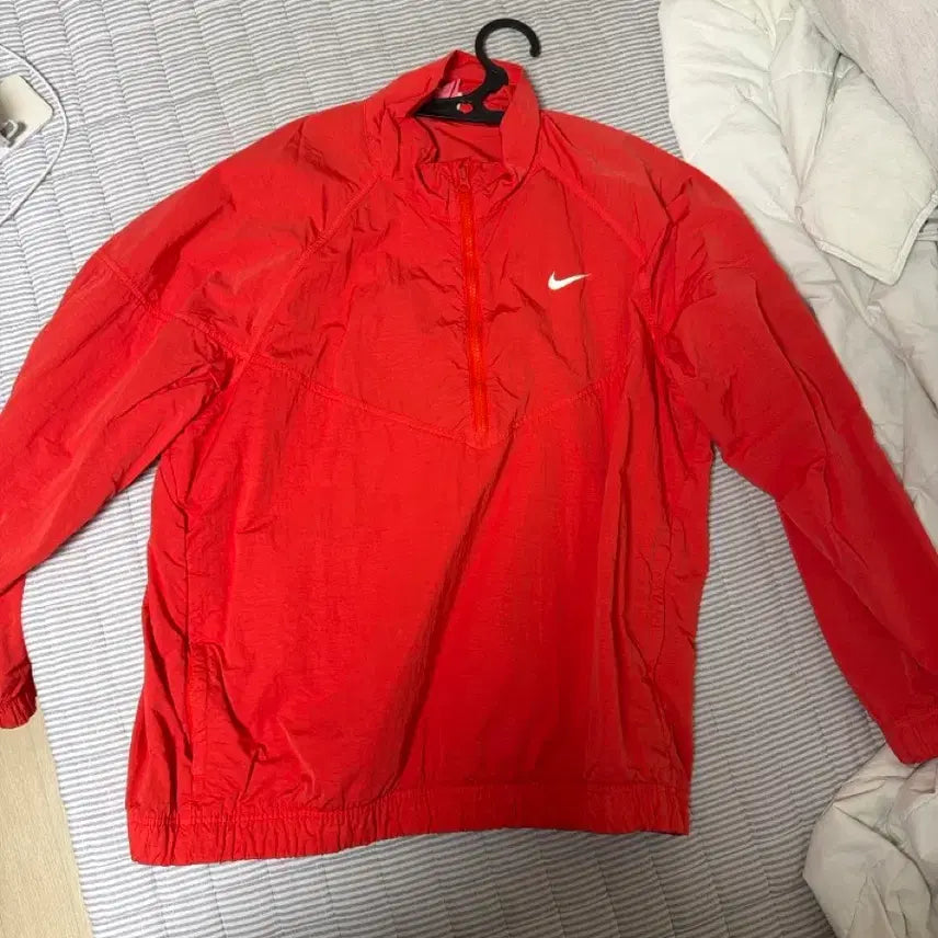 [BUNJANG] NCT Wind Runner Red (L) / 나투시