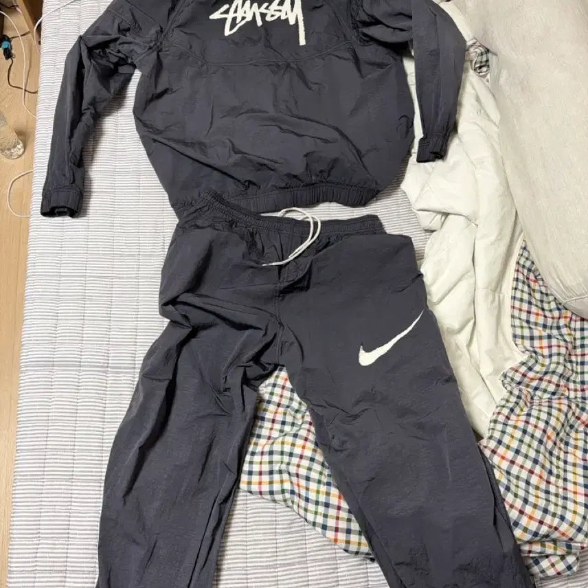 [BUNJANG] Natusi Windrunner Set / 나투시 윈드러너