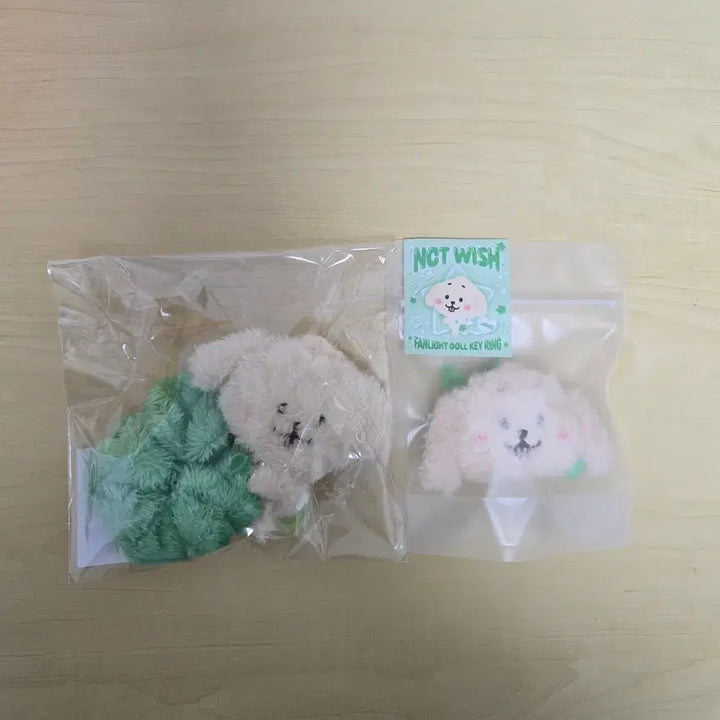 [BUNJANG] NCT WISH Jaehee Bundle Set Scrunchie + Lightstick Face Keyring / 일괄/ 댕트리버 스크런치+ 응원봉 얼굴 키링 엔시티위시 재희