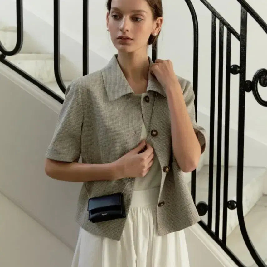 [BUNJANG] Depound Half Sleeve Tweed Jacket / 드파운드 하프 슬리브 트위드 자켓 새 제품