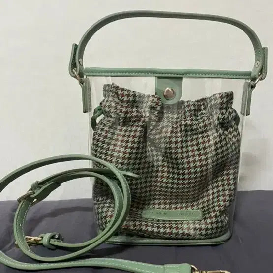 [BUNJANG] Roem Jelly Bucket Bag / 로엠 젤리 버킷백