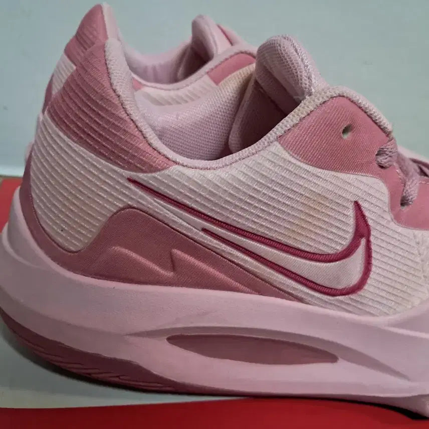 [BUNJANG] Nike Pink Sneakers 250 / 나이키 핑크 운동화 250