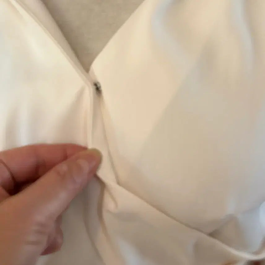 [BUNJANG] White Wrap Long Dress / 화이트 랩 스타일 롱 원피스