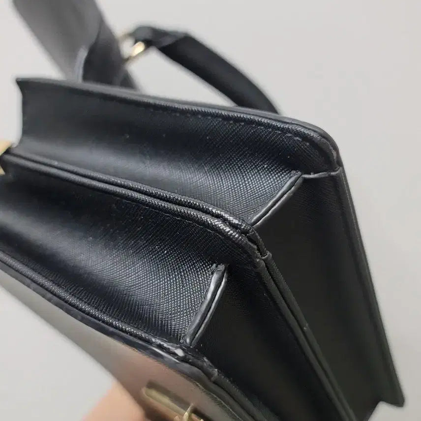 [BUNJANG] Roem Black Tote Bag / 로엠 블랙 토트백