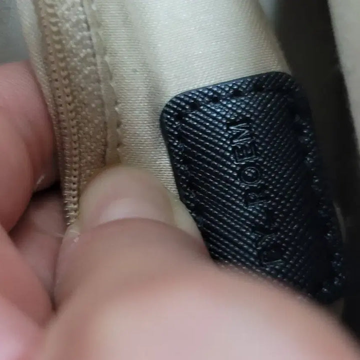 [BUNJANG] Roem Black Tote Bag / 로엠 블랙 토트백