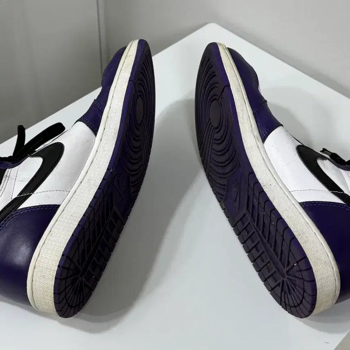 [BUNJANG] Nike Jordan 1 Retro High OG Court Purple 2020 285 / 나이키 조던1 레트로 하이 OG 코트 퍼플2020 285