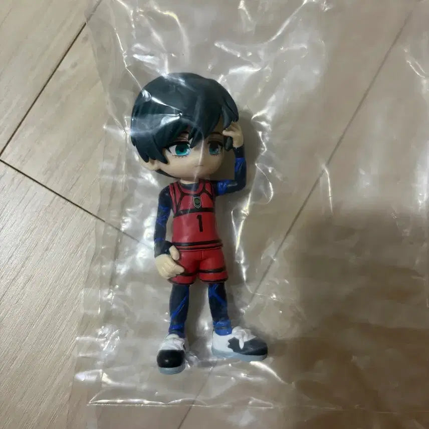 [BUNJANG] Blue Lock Itoshi Rin Figure / 블루록 팔버스 이토시 린 피규어