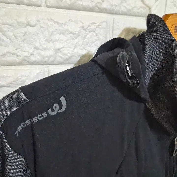 [BUNJANG] Prospecs Training Windbreaker Jacket 110 / 프로스펙스 스판 트레이닝 바람막이 110 등산 낚시 밀리터리 노스페 런닝