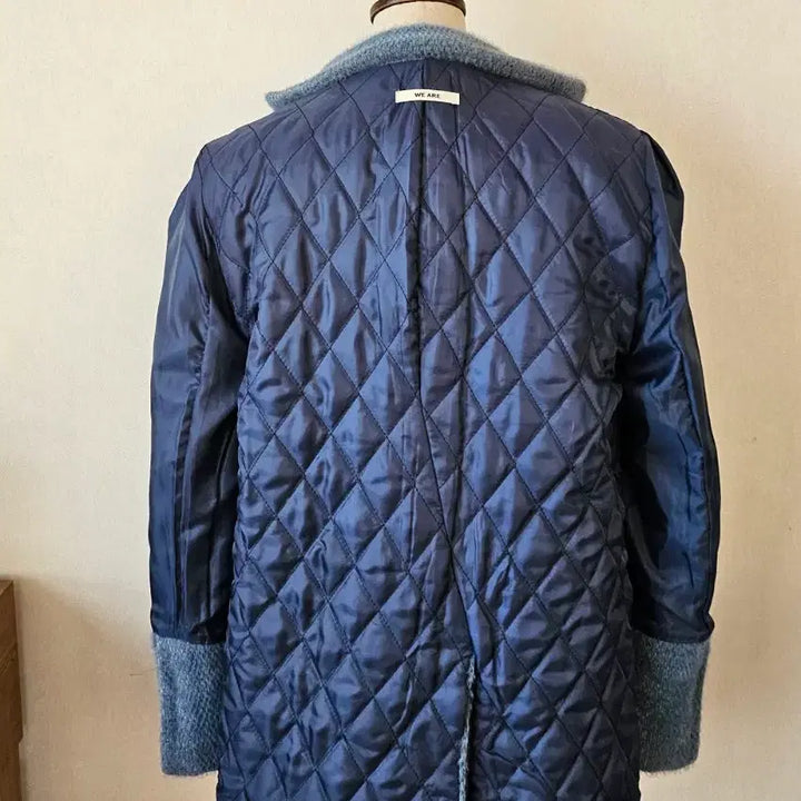 [BUNJANG] WE ARE Blue Quilted Jacket / 봄 블루 누빔 패딩안감 자켓 실버버튼 클래식 자켓 44~66