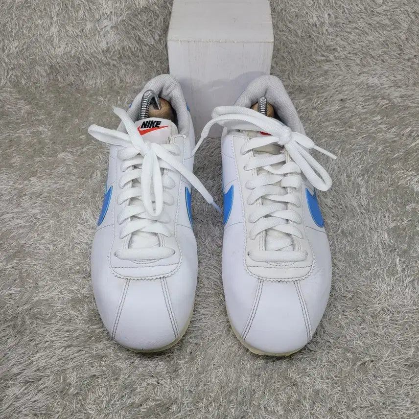[SOLD OUT] 구제짱짱맨 245 나이키 코르테즈 DN 스니커즈
