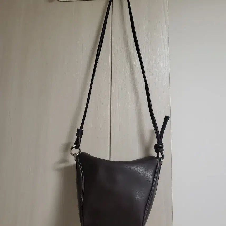 [BUNJANG] Cabernet Brown Shoulder & Cross Bag / 카바넷 브라운 숄더앤 크로스백