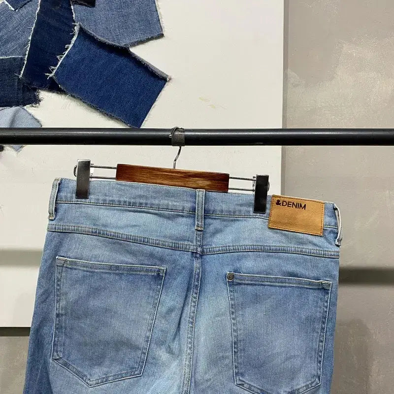 [BUNJANG] H.M Casual Denim Pants (33) / (33인치) H.M 흐앤므 캐주얼 스판 연청바지 데님팬츠