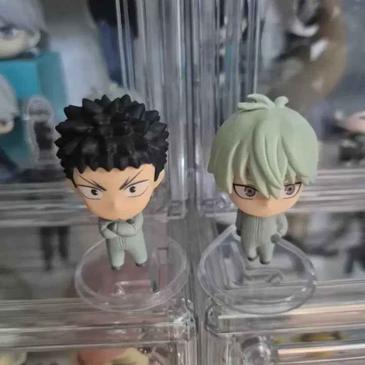 [BUNJANG] Kaiju No. 8 Kafka Hibino &amp; Leno Ichikawa Bundle Set Figures / 괴수8호 카프카 레노 캡슐피규어 일괄