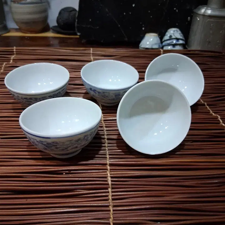 [BUNJANG] Antique White Porcelain Tea Cup Set / 청화백자 전지화훼문 골동차잔 5점