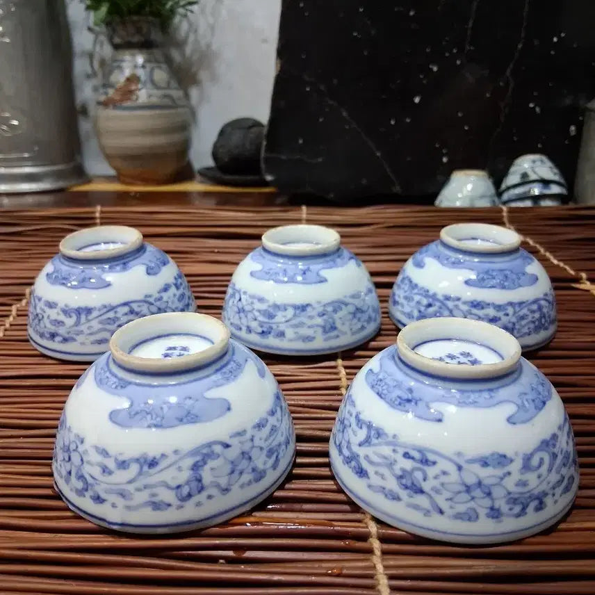 [BUNJANG] Antique White Porcelain Tea Cup Set / 청화백자 전지화훼문 골동차잔 5점