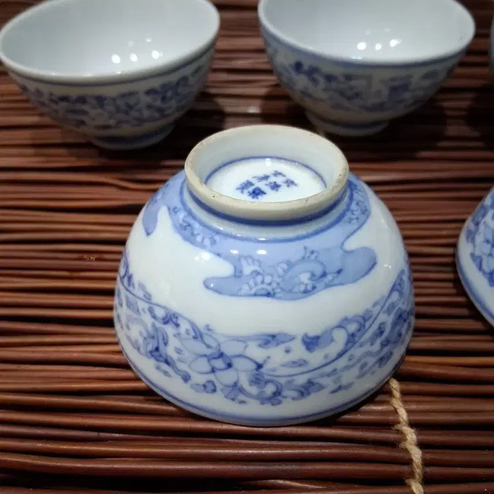 [BUNJANG] Antique White Porcelain Tea Cup Set / 청화백자 전지화훼문 골동차잔 5점