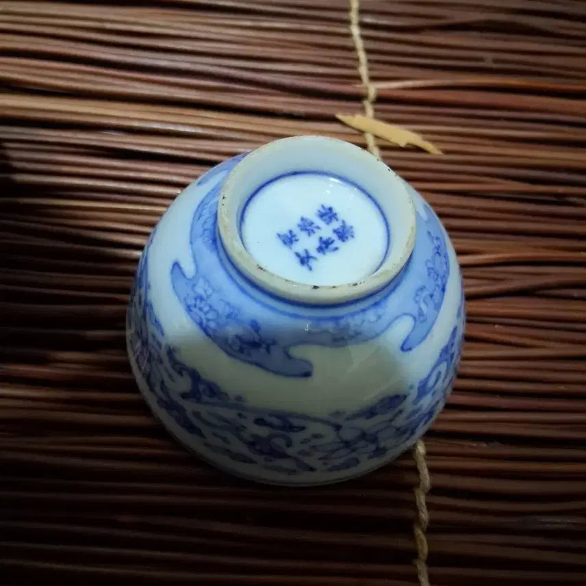 [BUNJANG] Antique White Porcelain Tea Cup Set / 청화백자 전지화훼문 골동차잔 5점