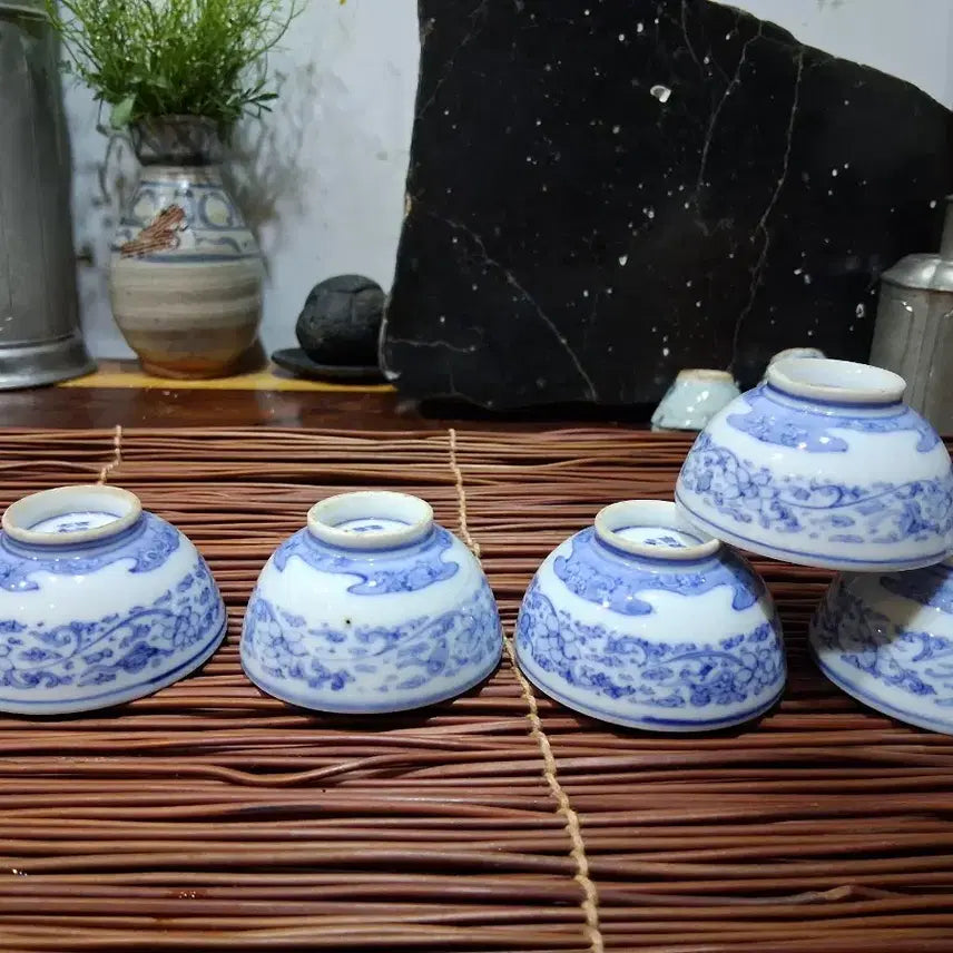 [BUNJANG] Antique White Porcelain Tea Cup Set / 청화백자 전지화훼문 골동차잔 5점
