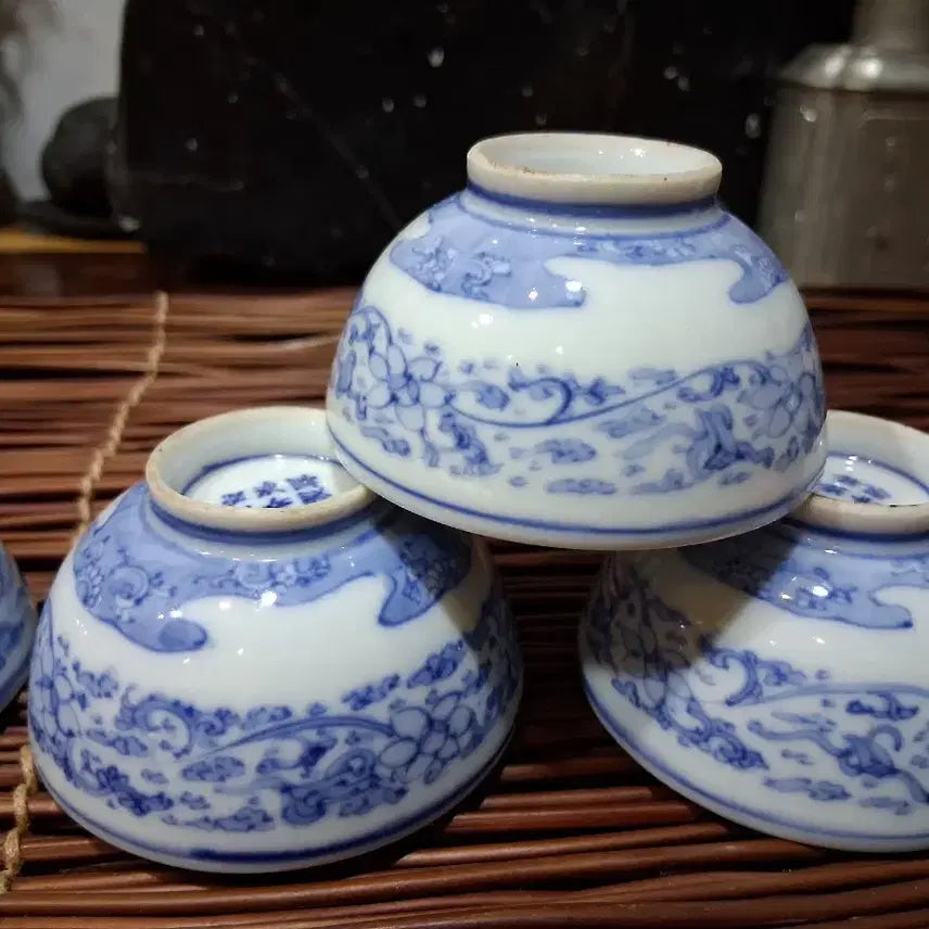 [BUNJANG] Antique White Porcelain Tea Cup Set / 청화백자 전지화훼문 골동차잔 5점