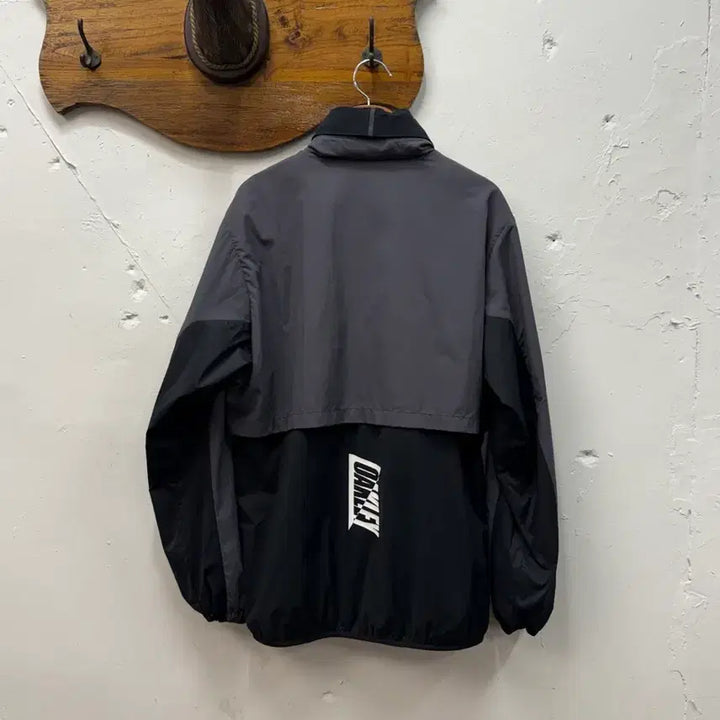 [BUNJANG] Oakley Performance Fit Training Jacket (M) / M) Oakley Performance Fit Training Jacke