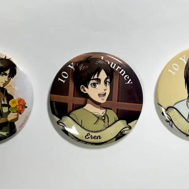 [BUNJANG] Attack on Titan Eren 10th Anniversary Badge Bundle / 일괄) 진격의 거인 에렌 캔뱃지 10주년 뱃지 플라워 진격거 애니메이트