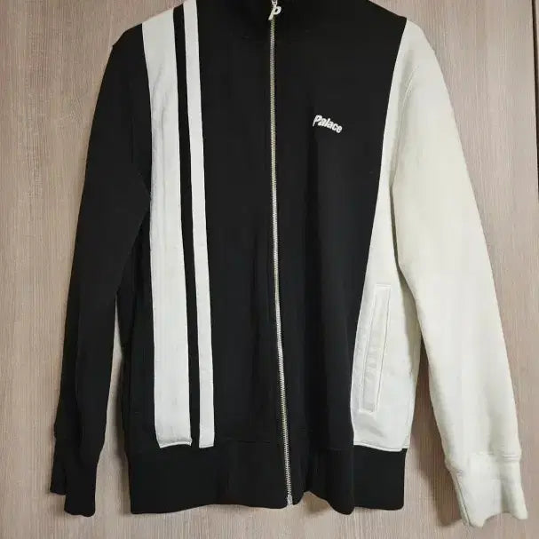 [BUNJANG] Palace Jersey / Palace 팔라스 져지