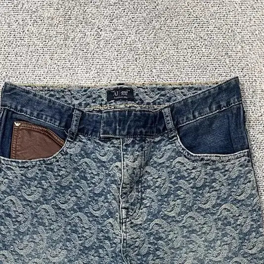 [BUNJANG] Armani Jeans Vintage Pattern Jeans / 알마니 진스 패턴 빈티지 청바지 160/68A