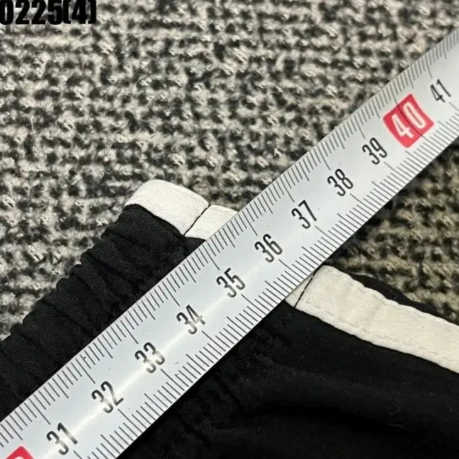 [BUNJANG] Adidas Training Pants Black (Size 100) / 100 아디다스 삼선 트레이닝 바지 블랙 0225(4)