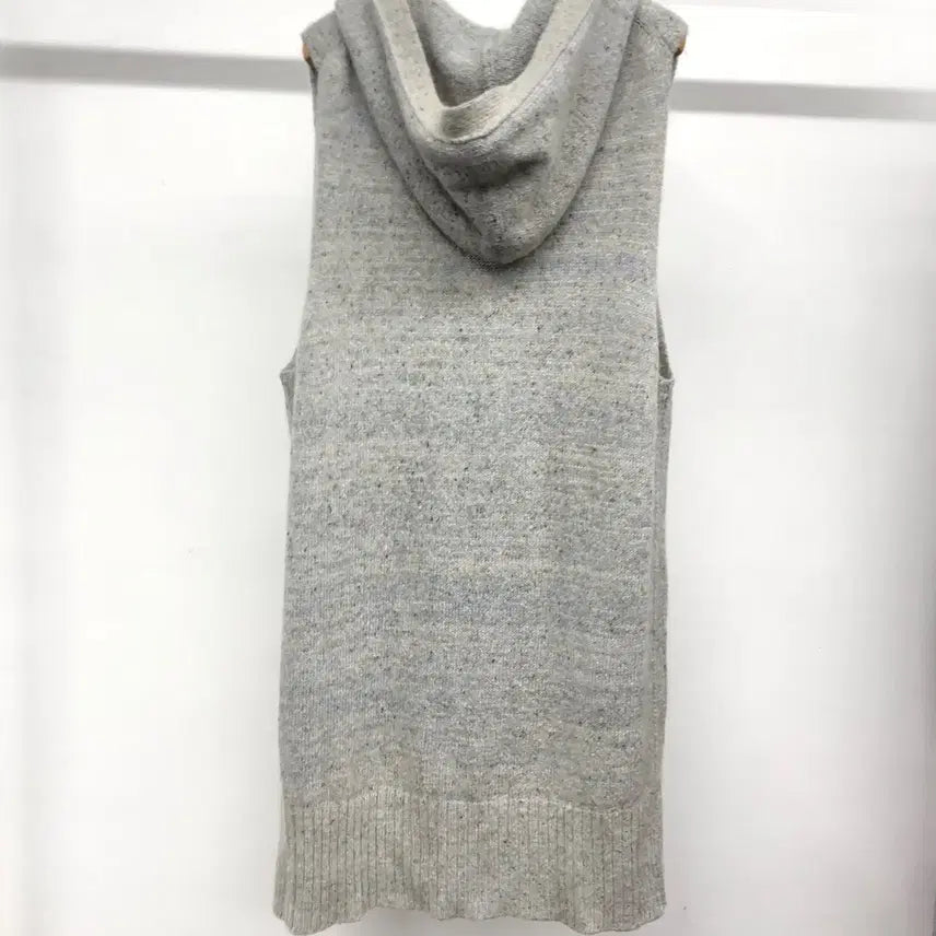 [SOLD OUT] 아떼 바네사브루노 후드 베스트 가디건 S