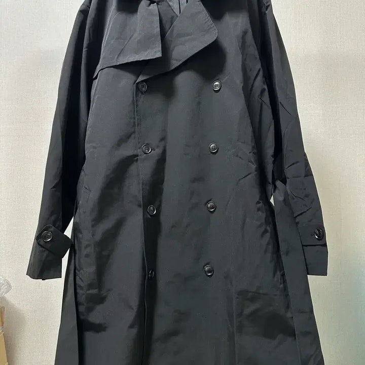 [BUNJANG] Black Double Button Trench Coat / (새상품) 블랙 더블 버튼 트렌치 코트