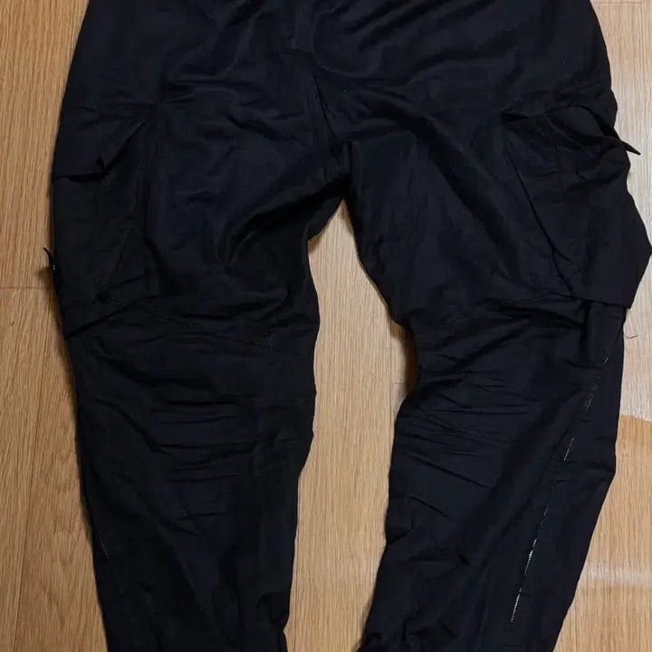 [BUNJANG] Stone Island Shadow Project Cargo Pants / (50) 스톤아일랜드 쉐도우프로젝트 카고 팬츠