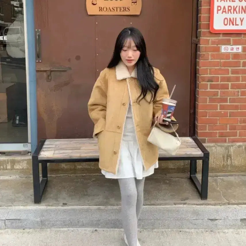 [BUNJANG] Melounge Reversible Mouton Jacket / 도매택 멜라운지 리버시블 무스탕 라이트카멜 양털 스웨이드자켓 프영띵미엘