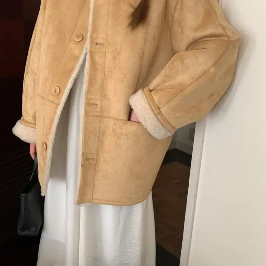 [BUNJANG] Melounge Reversible Mouton Jacket / 도매택 멜라운지 리버시블 무스탕 라이트카멜 양털 스웨이드자켓 프영띵미엘