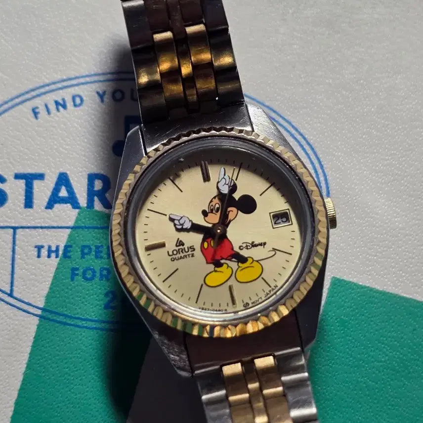 [BUNJANG] Lorus Disney Mickey Mouse Vintage Quartz Watch / 로러스 디즈니 미키 마우스 여성 빈티지 시계 쿼츠 날짜 판매 교환 합니다