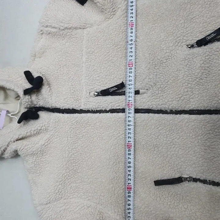 [BUNJANG] National Geographic Fleece Jacket Ivory L / 내셔널지오그래픽 후리스 양털 뽀글이 자켓 아이보리 L
