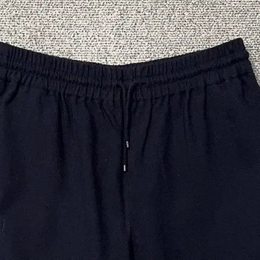 [BUNJANG] Benetton Navy Banding Training Pants / 베네통 네이비 밴딩 트레이닝 바지 44