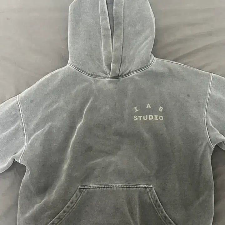 [BUNJANG] IAB Studio Pigment Hoodie M / 아이앱 스튜디오 피그먼트 후드티 M