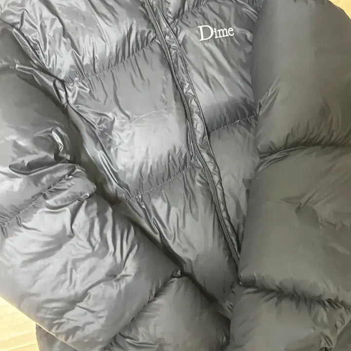 [BUNJANG] DIM Wave Padded Jacket Black / 다임 웨이브 패딩 블랙